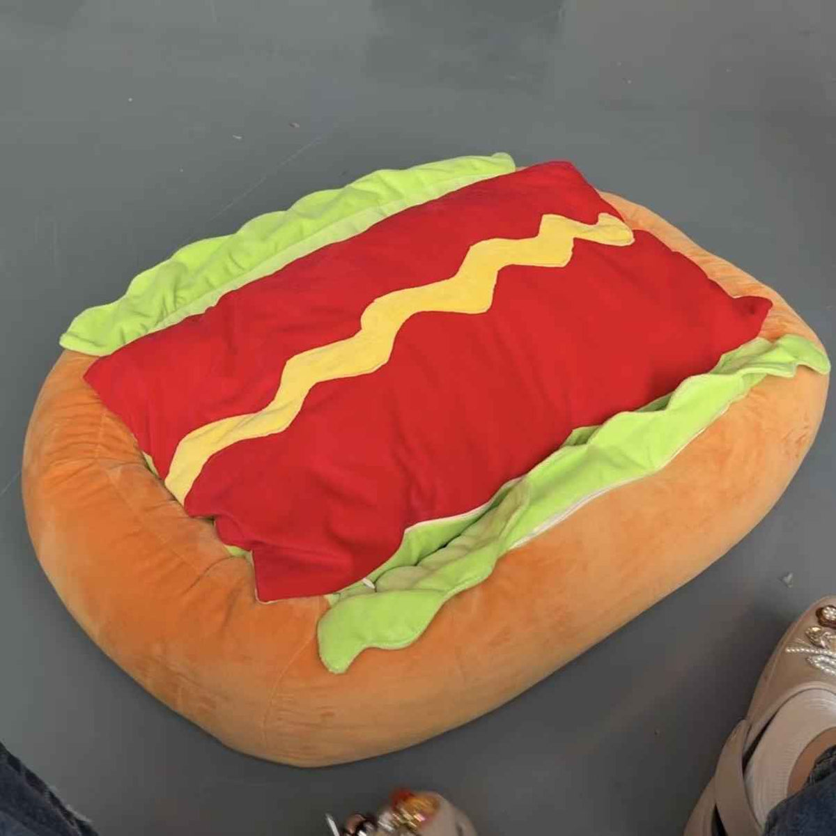 Hot Dog Pet Bed - Dog Beds & Furniture - TinPaw